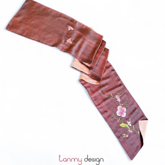Silk scarf hand-embroidered with hibiscus 25*200 cm